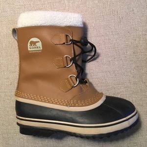 Sorel waterproof boots size 5